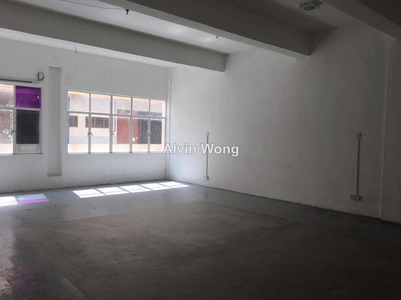 Detached Factory for Sale in Petaling Jaya, Selangor by HL Wong - iProperty.com.my