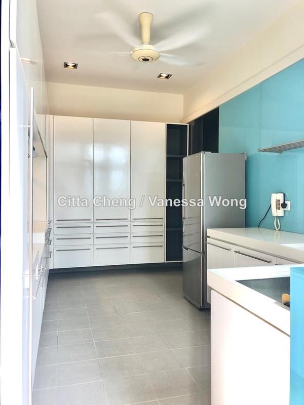 Bungalow House untuk Dijual di Country Heights Damansara, Kuala Lumpur oleh Citta Cheng - iProperty.com.my