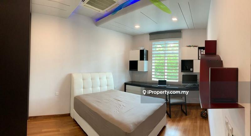 3-storey Terraced House for Sale in Batu Ferringhi, Batu Feringghi by Nickolas Lim - iProperty.com.my