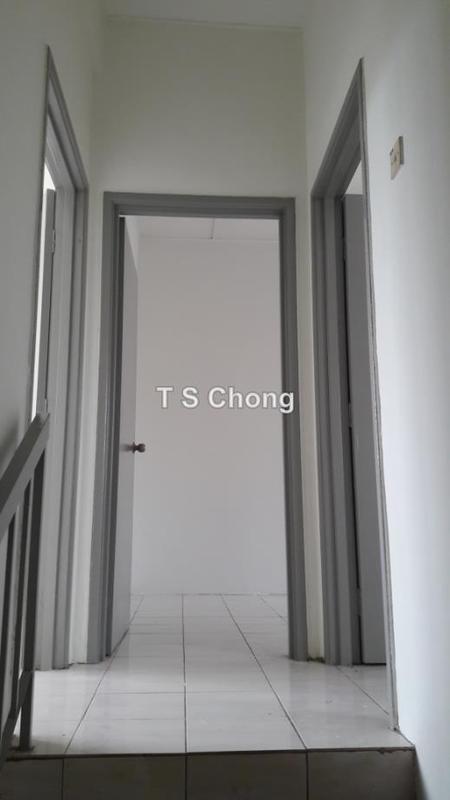 Rumah Berangkai 2 Tingkat untuk Dijual di Bandar Saujana Putra, Tanjong Duabelas oleh T S Chong - iProperty.com.my