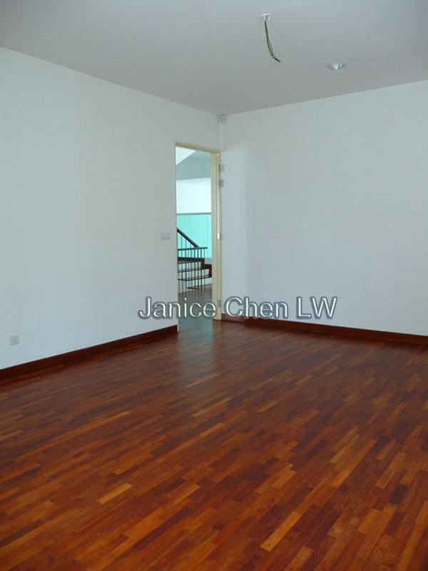 Rumah Berkembar untuk Dijual di Palmiera @ Kinrara Residence, Bandar Kinrara oleh Janice Chen - iProperty.com.my