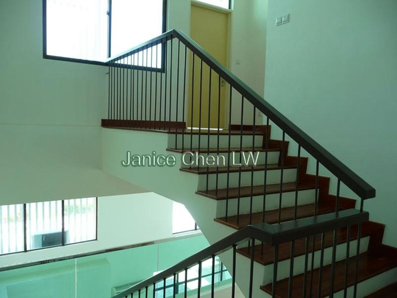 Rumah Berkembar untuk Dijual di Palmiera @ Kinrara Residence, Bandar Kinrara oleh Janice Chen - iProperty.com.my