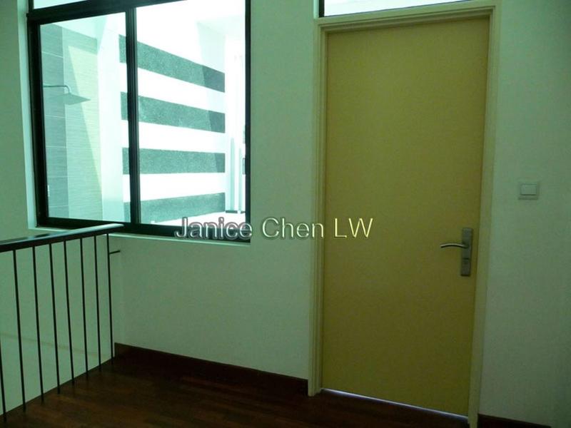 Rumah Berkembar untuk Dijual di Palmiera @ Kinrara Residence, Bandar Kinrara oleh Janice Chen - iProperty.com.my