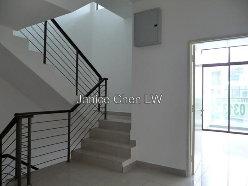 3-storey Terraced House for Sale in Bandar Kinrara Seksyen 1, Bandar Kinrara by Janice Chen - iProperty.com.my