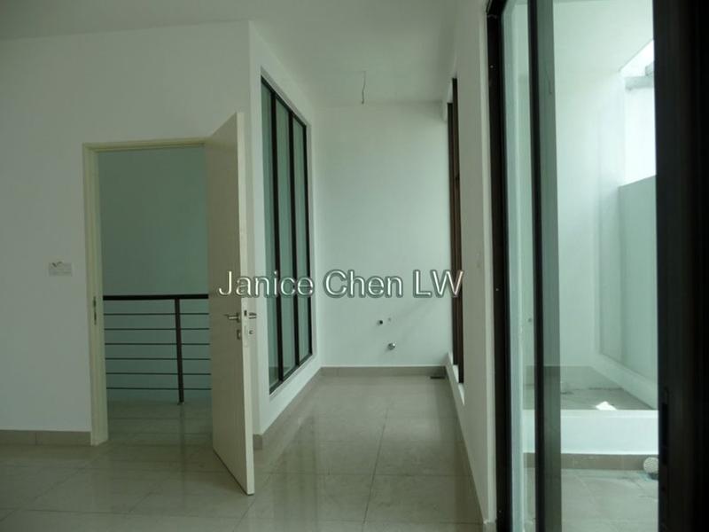 3-storey Terraced House for Sale in Bandar Kinrara Seksyen 1, Bandar Kinrara by Janice Chen - iProperty.com.my