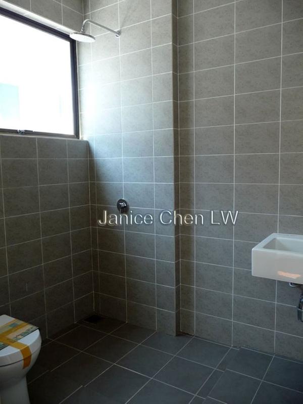 Rumah Berkembar untuk Dijual di Palmiera @ Kinrara Residence, Bandar Kinrara oleh Janice Chen - iProperty.com.my