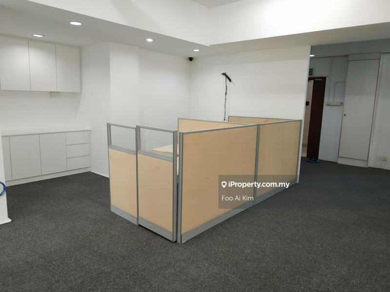 For Rent - Oasis Square