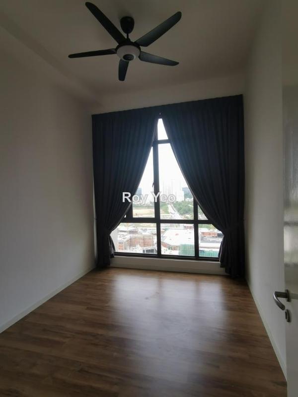 Service Residence for Rent in The Park Sky Residence by Roy Yeo - iProperty.com.my