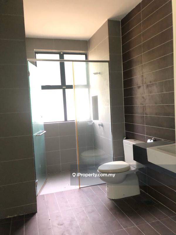 Bungalow House for Sale in Kota Kemuning, Shah Alam by Christine Lam - iProperty.com.my