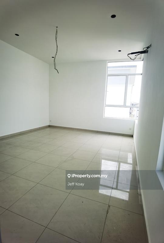 Bungalow House for Sale in Simpang Ampat, Batu Kawan by Jeff Koay - iProperty.com.my