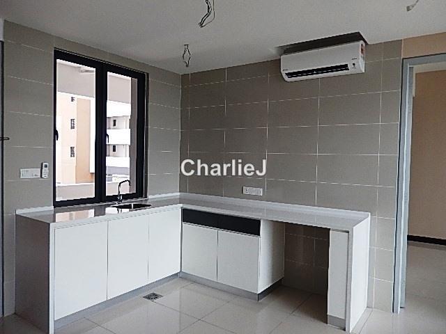 Residensi Servis untuk Disewa di D'Wharf Residence oleh Charles Joseph - iProperty.com.my