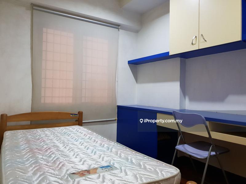 Condominium for Sale in Vista Komanwel C by May Yap - iProperty.com.my