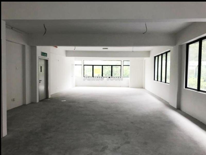 Shop / Office untuk Dijual di Taman Connaught, Cheras oleh Annie Yoon - iProperty.com.my