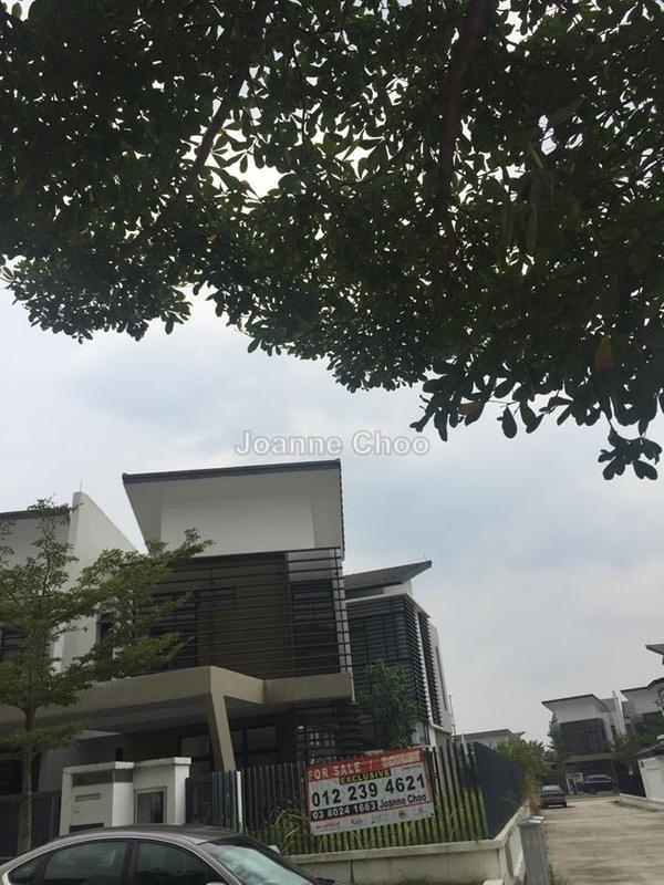 Rumah Berangkai 2 Tingkat untuk Dijual di Laman Glenmarie, Shah Alam oleh Joanne Choo - iProperty.com.my