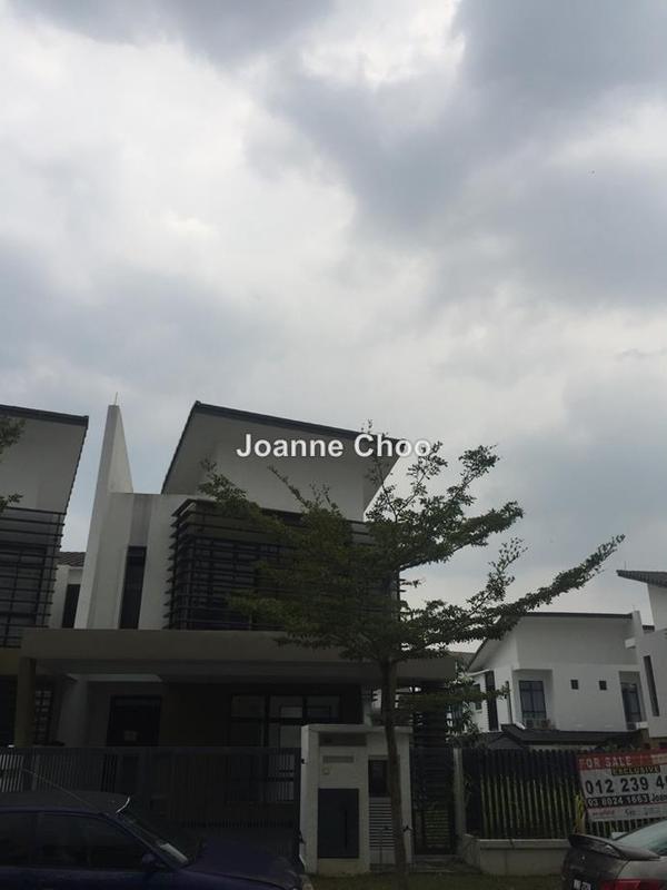 Rumah Berangkai 2 Tingkat untuk Dijual di Laman Glenmarie, Shah Alam oleh Joanne Choo - iProperty.com.my