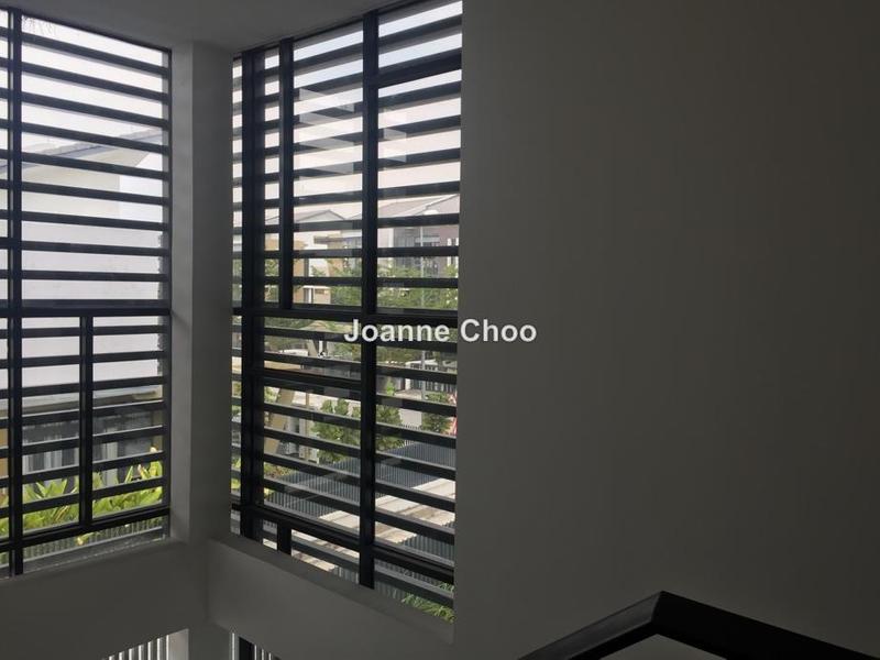 Rumah Berangkai 2 Tingkat untuk Dijual di Laman Glenmarie, Shah Alam oleh Joanne Choo - iProperty.com.my