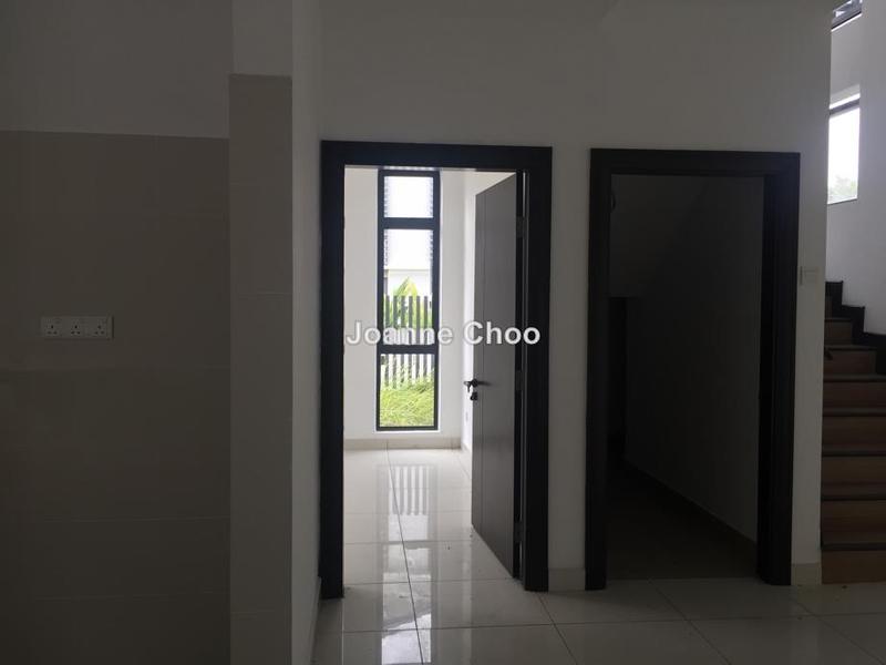 Rumah Berangkai 2 Tingkat untuk Dijual di Laman Glenmarie, Shah Alam oleh Joanne Choo - iProperty.com.my