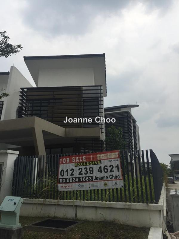 Rumah Berangkai 2 Tingkat untuk Dijual di Laman Glenmarie, Shah Alam oleh Joanne Choo - iProperty.com.my