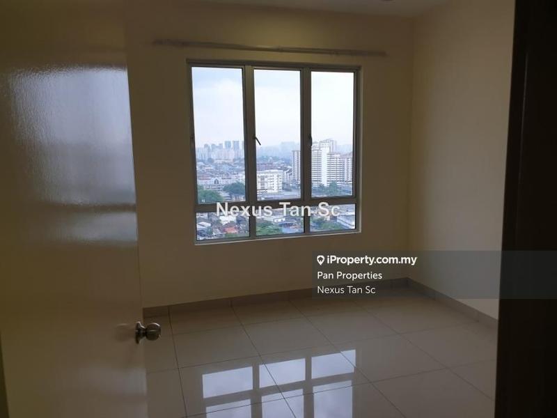 Service Residence for Sale in Platinum Lake PV 21 by Nexus Tan SC - iProperty.com.my