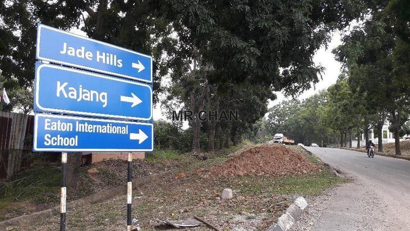 Banglo Tanah untuk Dijual di Balakong Cheras Kajang  Height Kajang, Seri Kembangan oleh Mr Chan - iProperty.com.my