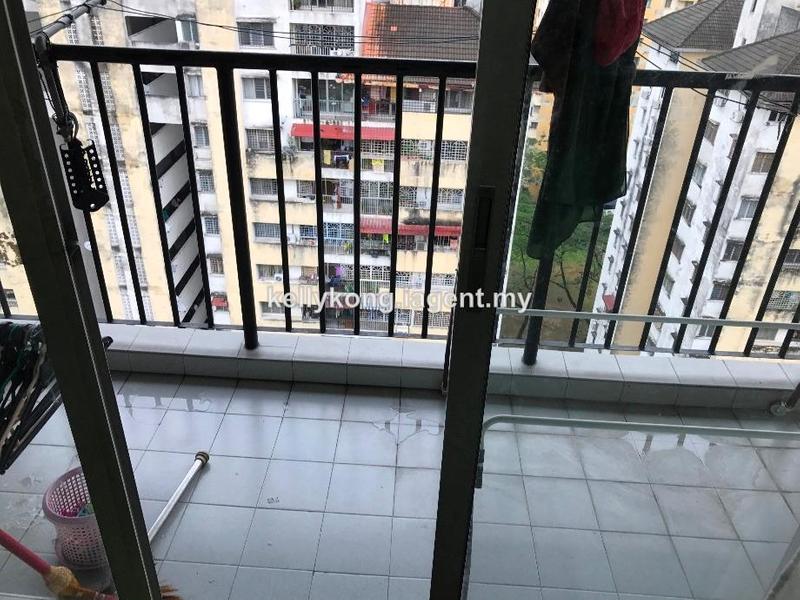 Pangsapuri untuk Dijual di Taman Miharja Apartment (LRT Miharja) oleh Kelly Kong - iProperty.com.my
