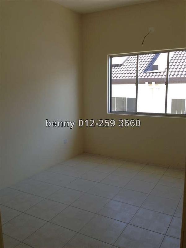 Rumah Teres 2-Tingkat untuk Dijual di Bandar Nusa Rhu, Shah Alam oleh Benny Chua - iProperty.com.my