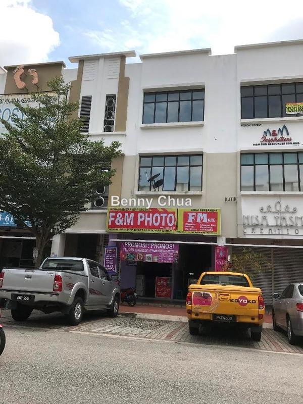 Shop for Sale in Bandar Baru Sungai Buloh, Sungai Buloh by Benny Chua - iProperty.com.my