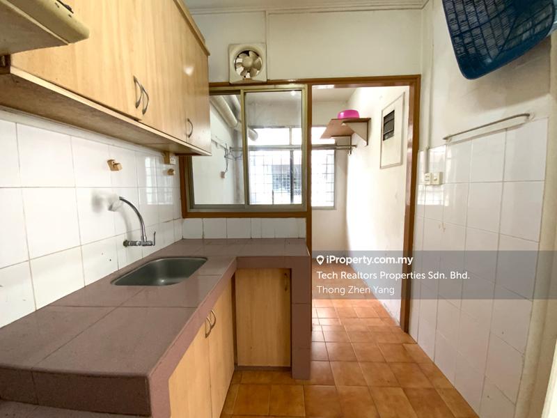 Pangsapuri untuk Dijual di SD Tiara Apartment oleh Thong Zhen Yang - iProperty.com.my