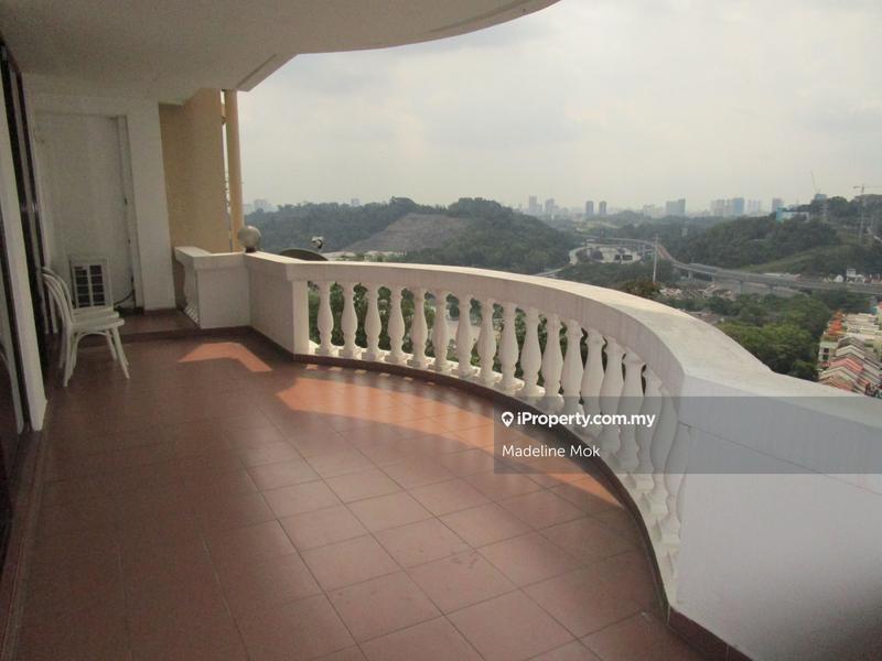 Condominium for Sale in Impian Emas by Madeline Mok - Spectacular balcony view - iProperty.com.my
