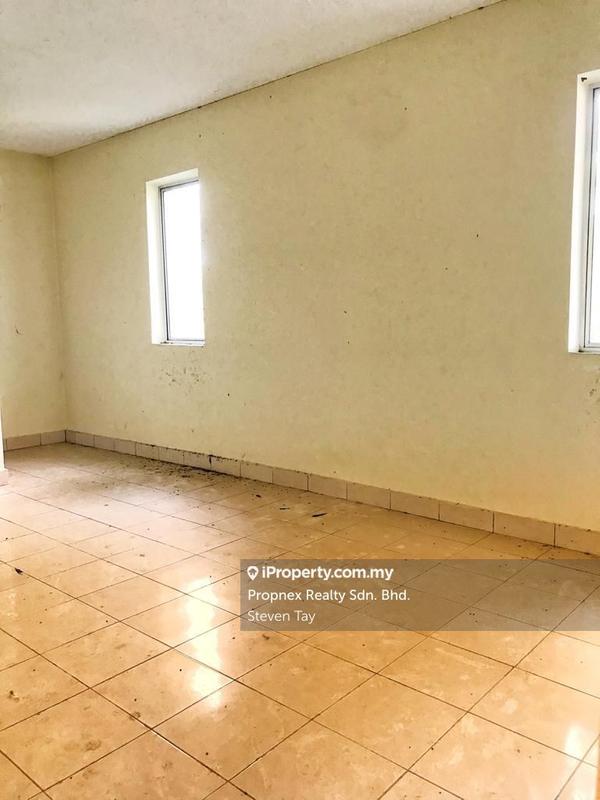 Semi-Detached House for Sale in Serdang, Seri Kembangan by Steven Tay - iProperty.com.my