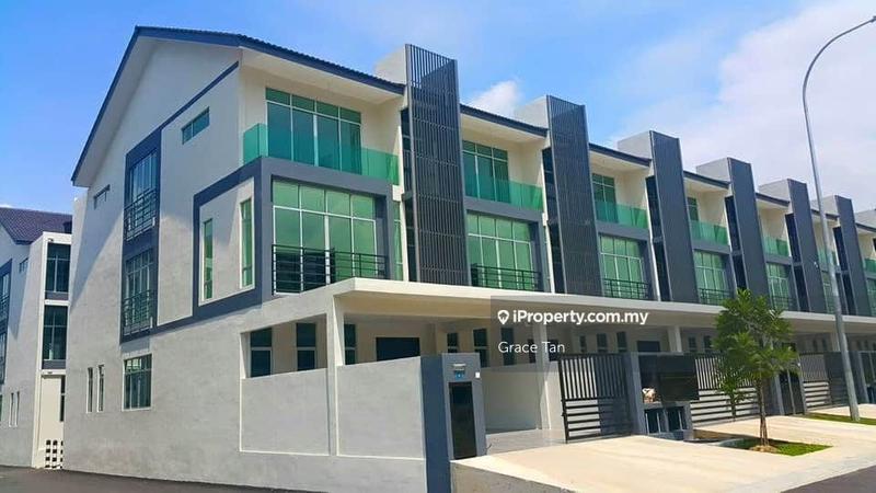 3-storey Terraced House for Sale in Bukit Mahkota, Bangi by Grace Tan - iProperty.com.my