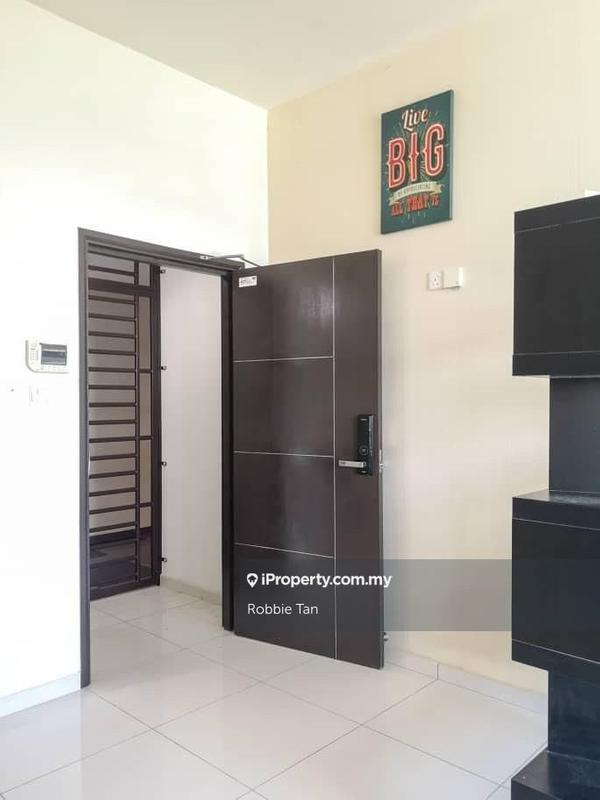 Kediaman Servis untuk Dijual di D'Summit Residences oleh Robbie Tan - iProperty.com.my