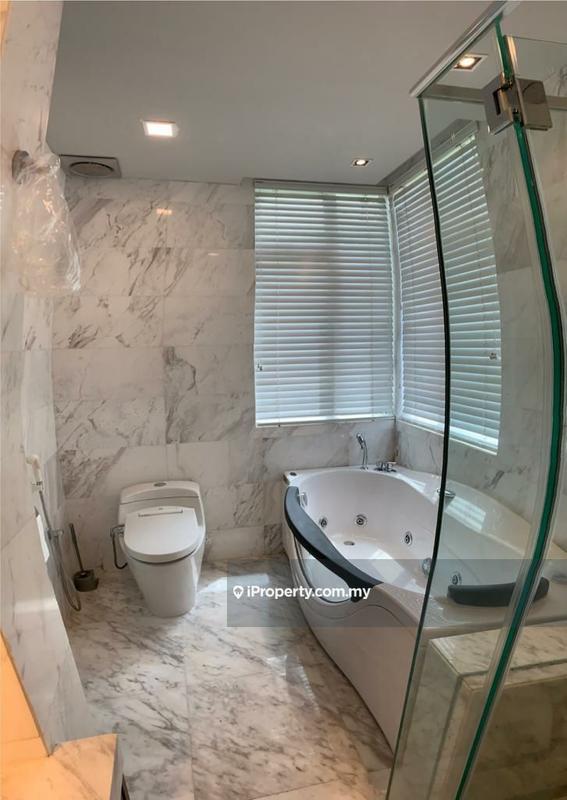 3-storey Terraced House for Sale in Batu Ferringhi, Batu Feringghi by Nickolas Lim - iProperty.com.my