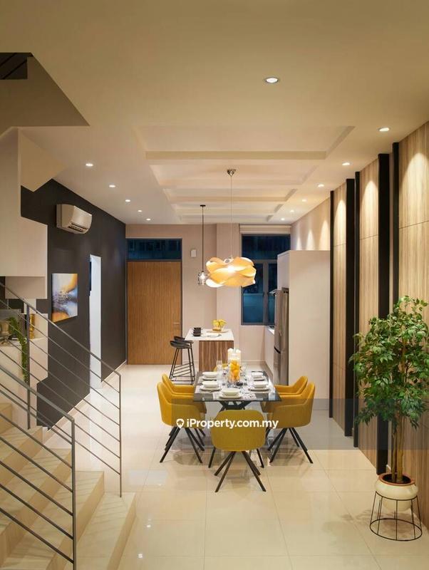 Rumah Teres 3.5-Tingkat untuk Dijual di Puchong Utama, Puchong oleh Nick Chin - iProperty.com.my