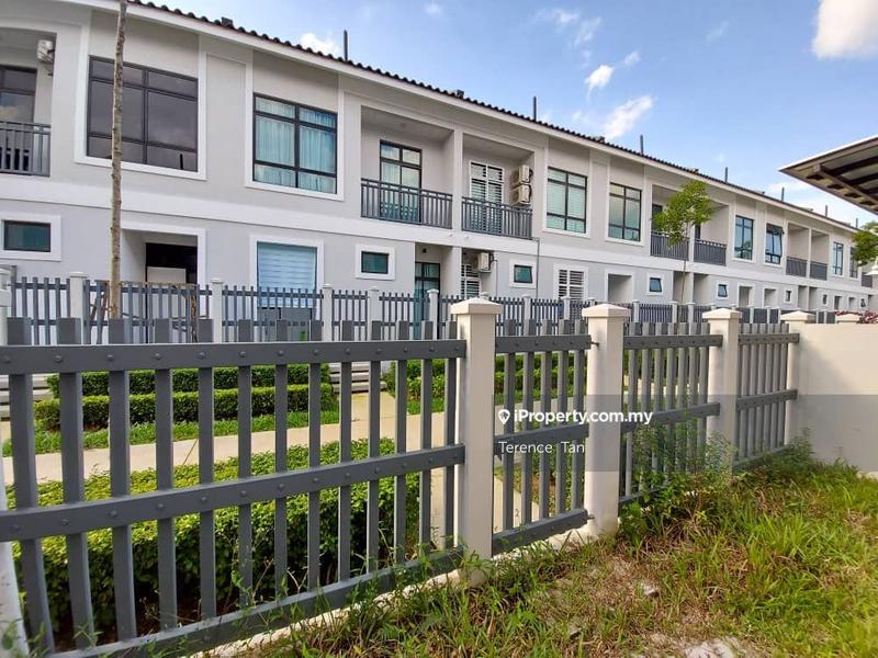 Rumah Berangkai 2 Tingkat untuk Dijual di Eco Tropics, Kota Masai, Millsgate, Parason, Masai, Pasir Gudang oleh Terence Tan - iProperty.com.my