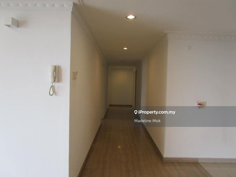 Condominium for Sale in Impian Emas by Madeline Mok - Room Hallway - iProperty.com.my