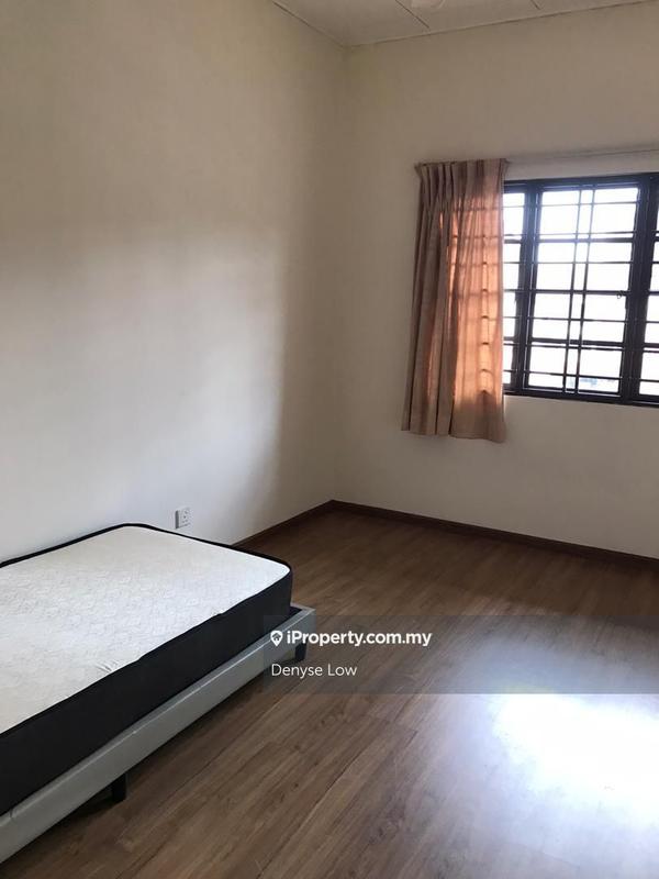 Townhouse for Rent in Parkville Sunway Damansara, Petaling Jaya by Denyse Low - iProperty.com.my