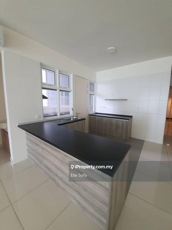 For Rent - 28 Dutamas