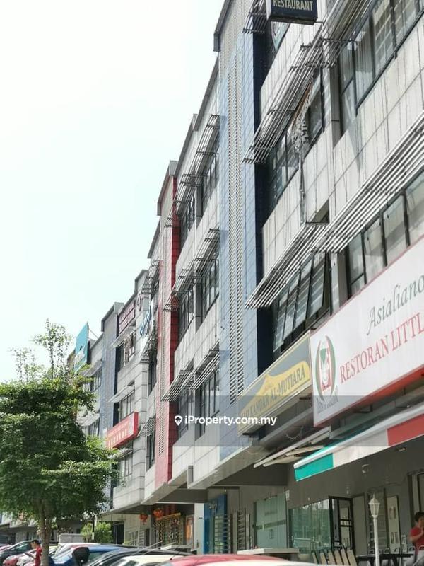 For Sale - Bukit Jalil 4Sty Shop Office With Lift Facing Main Road