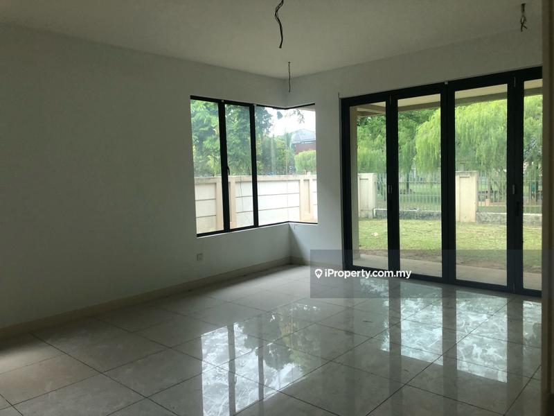 Bungalow House for Sale in Kota Kemuning, Shah Alam by Christine Lam - iProperty.com.my