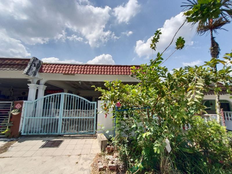 Rumah Berangkai 1 Tingkat untuk Dijual di Taman Desa Semenyih, Semenyih oleh KK Sah - iProperty.com.my