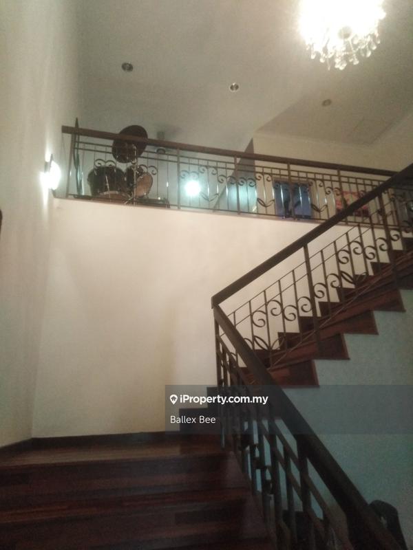 Rumah Berkembar untuk Dijual di Kemunung Utama, Shah Alam oleh Ballex Bee - iProperty.com.my