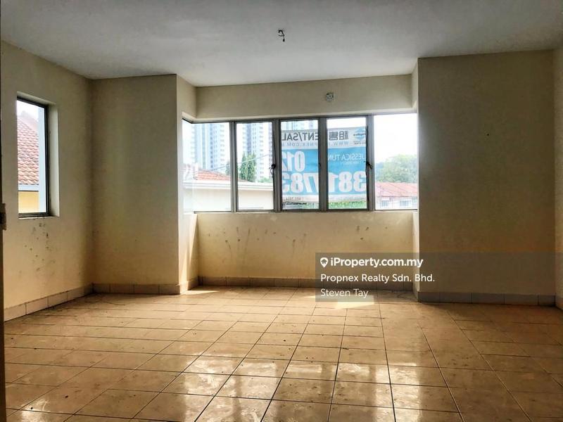 Semi-Detached House for Sale in Serdang, Seri Kembangan by Steven Tay - iProperty.com.my