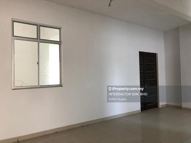 Kondominium untuk Dijual di Surin Condominium oleh Eiffel Huam - iProperty.com.my