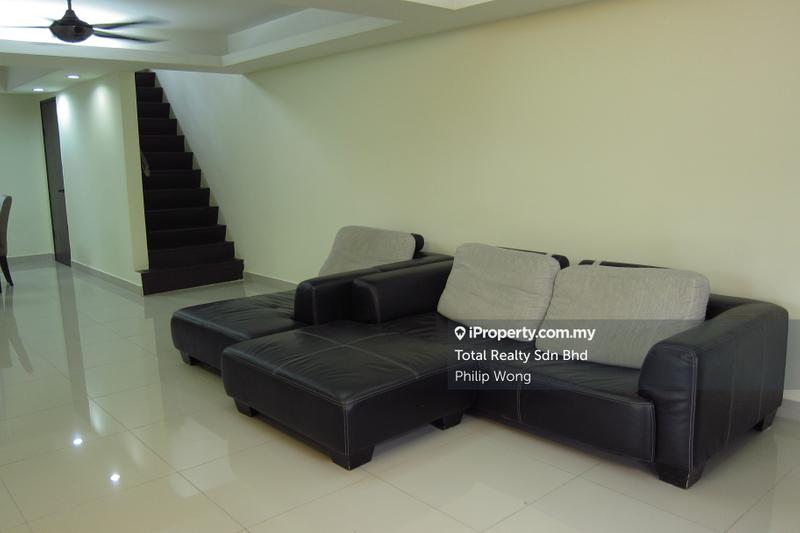 Rumah Teres 2-Tingkat untuk Dijual di Taman Bukit Serdang, Seri Kembangan oleh Philip Wong - iProperty.com.my