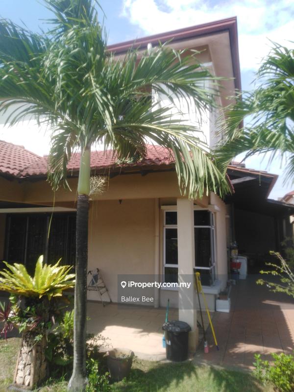Rumah Berkembar untuk Dijual di Kemunung Utama, Shah Alam oleh Ballex Bee - iProperty.com.my