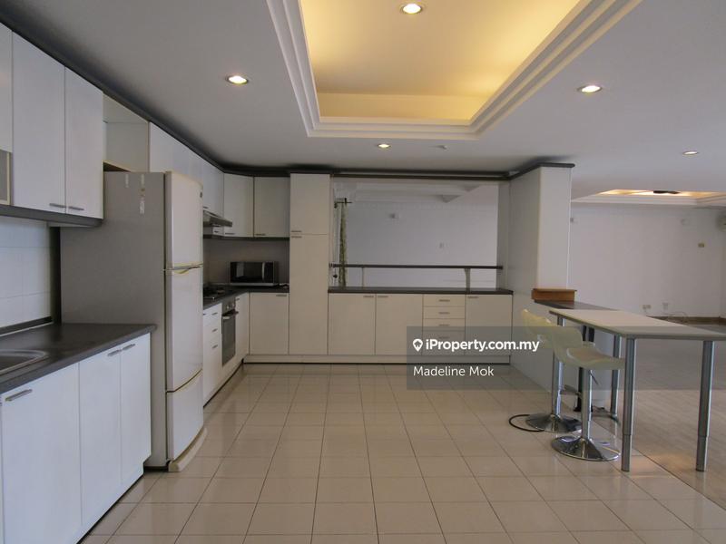 Condominium for Sale in Impian Emas by Madeline Mok - Kitchen with nice Recessed Ceiling - iProperty.com.my
