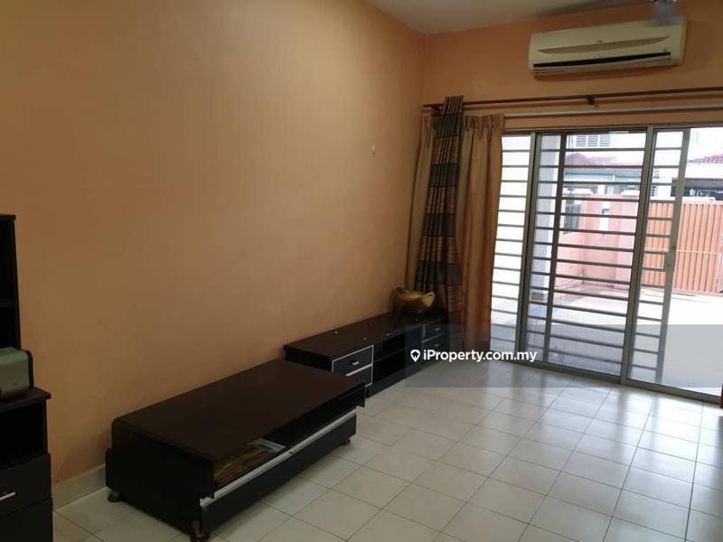 2.5-storey Terraced House for Rent in Taman Putra Permai, Seri Kembangan by MckayC TEH - iProperty.com.my