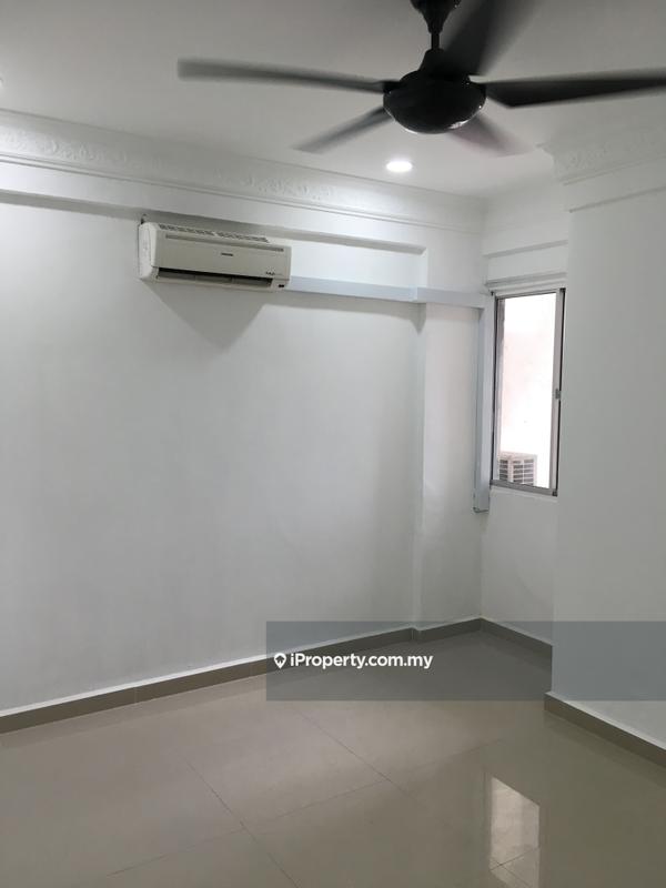 Apartment for Sale in Pangsapuri Sri Bandar by Steven Tan - iProperty.com.my