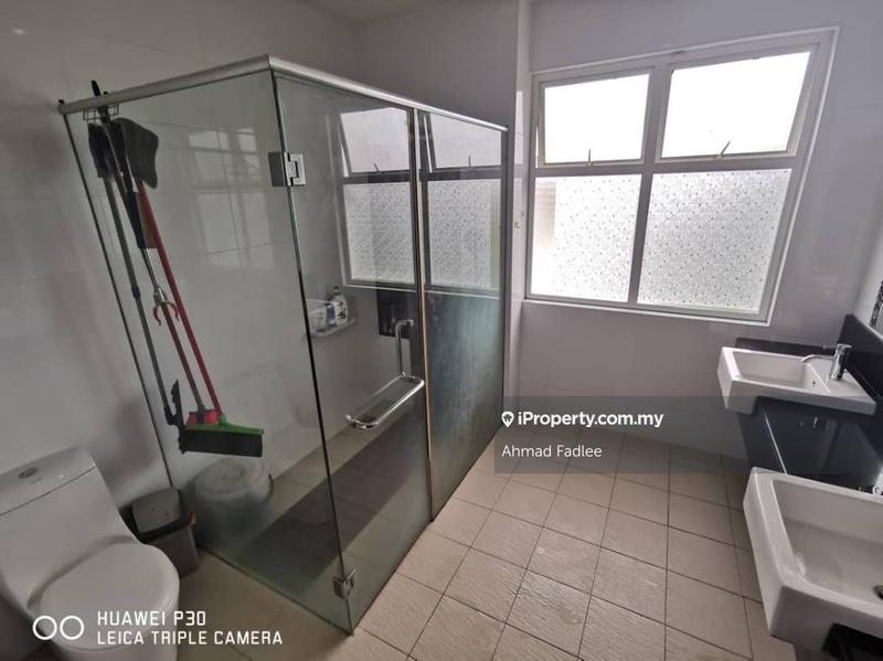 Bungalow House for Sale in Kayangan Heights, Shah Alam by Ahmad Fadlee - iProperty.com.my